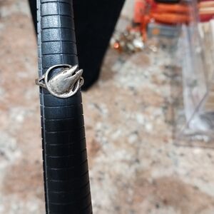 Girl's Vintage Dolphin Ring MARKED 925 STERLING SILVER.  Size 5.5